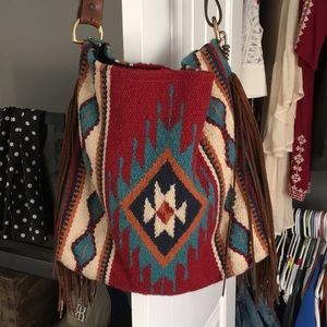 Espuela design purse